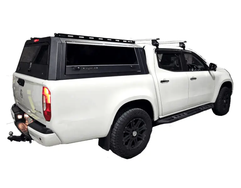 Solid-side-glass-tub-canopy-for-mercedes-benz-ARMORMAN4X4-1-768x600.webp