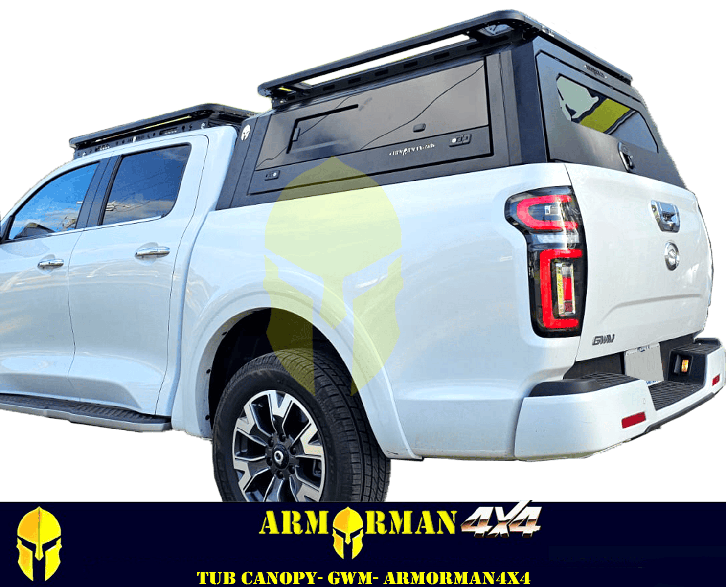 SLIDE-WINDOW-TUB-CANOPY-GWM-ARMORMAN4X4-5.webp