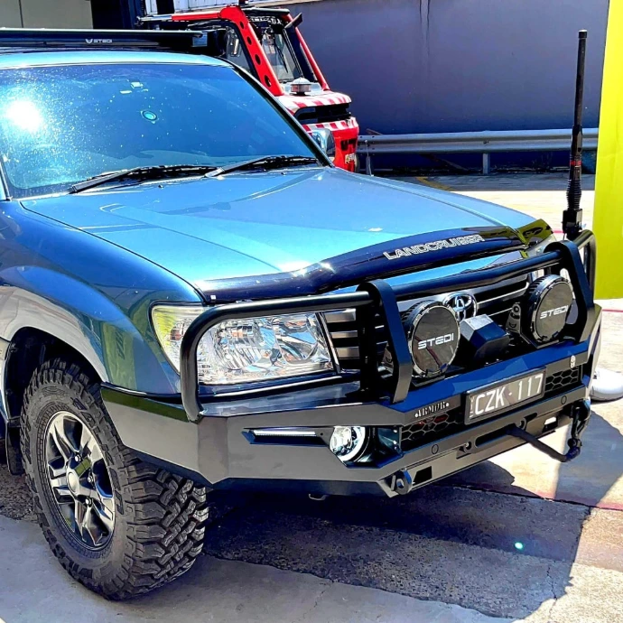 toyota landcruiser bull bar