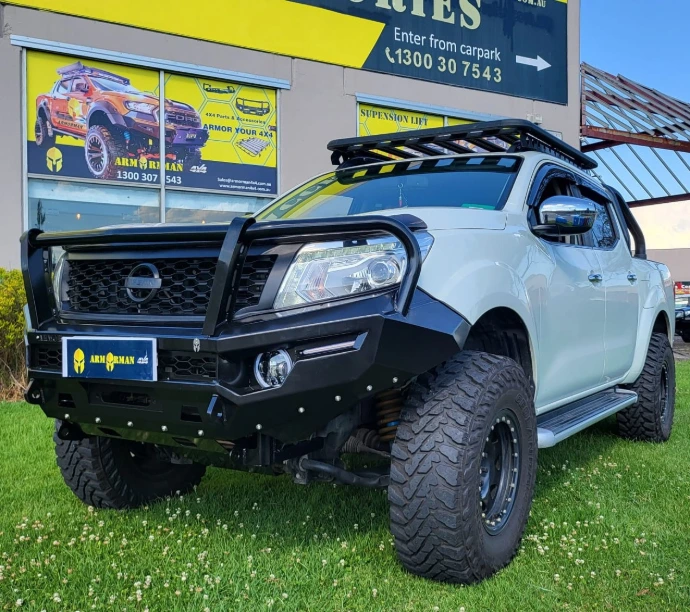 nissan navara np300 bull bar