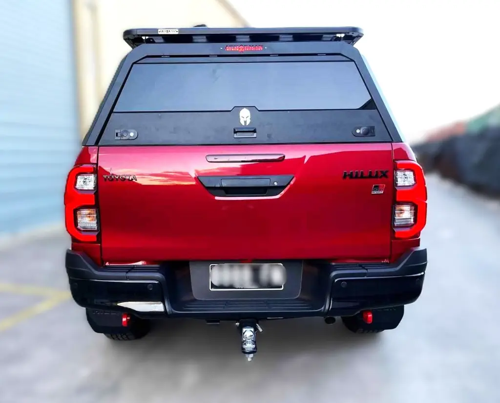 hilux canopy- armorman - solid side canopy (3) - Copy.webp