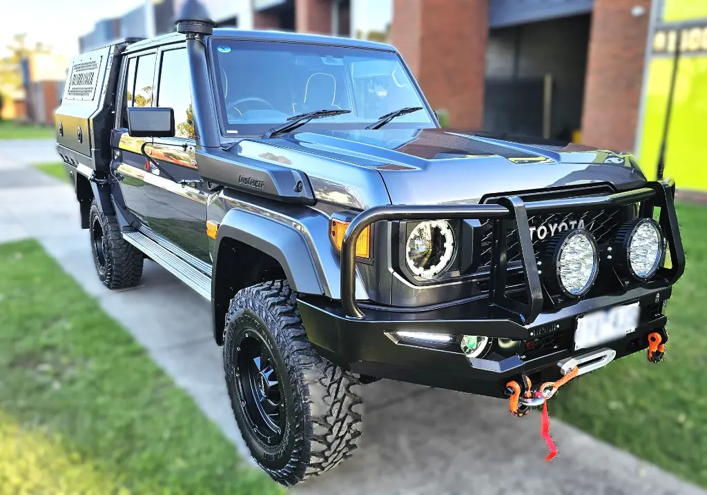 Bull bar for 79 ser 2024 on - ARMORMAN 4X4  (5).webp