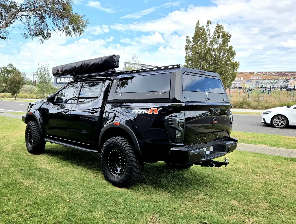 ARMORMAN 4X4-SOLID SIDE CANOPY-NP300 (29).webp
