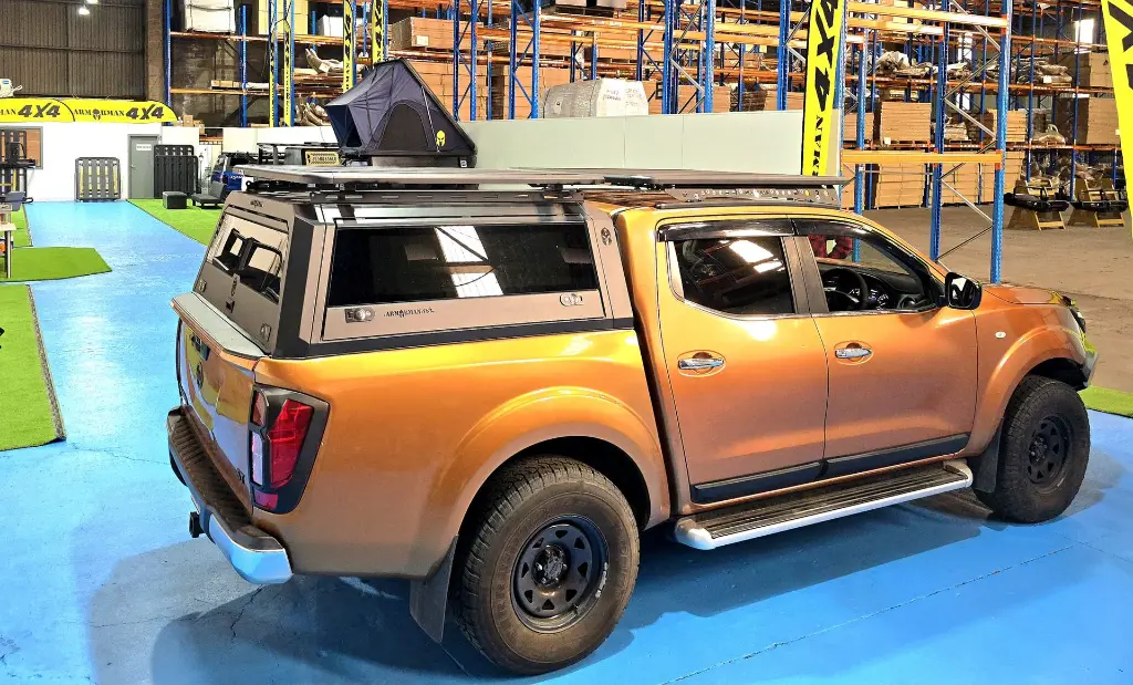 ARMORMAN 4X4-SOLID SIDE CANOPY-NP300 (38).webp