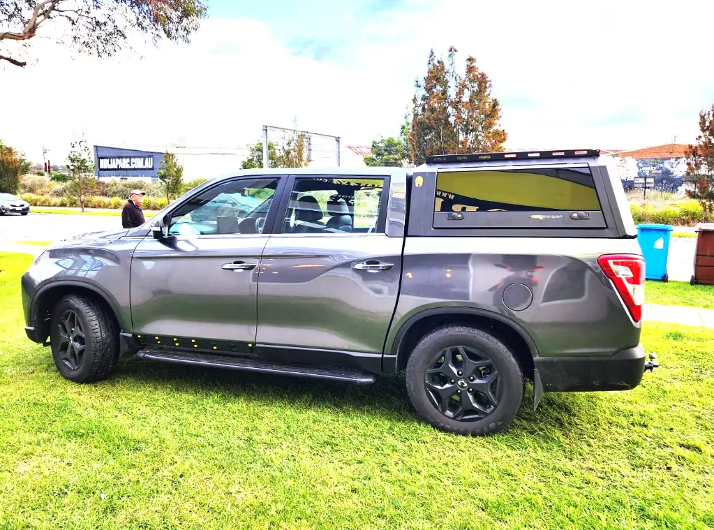 musso canopy - short wheel base- armorman 4x4 (1).webp