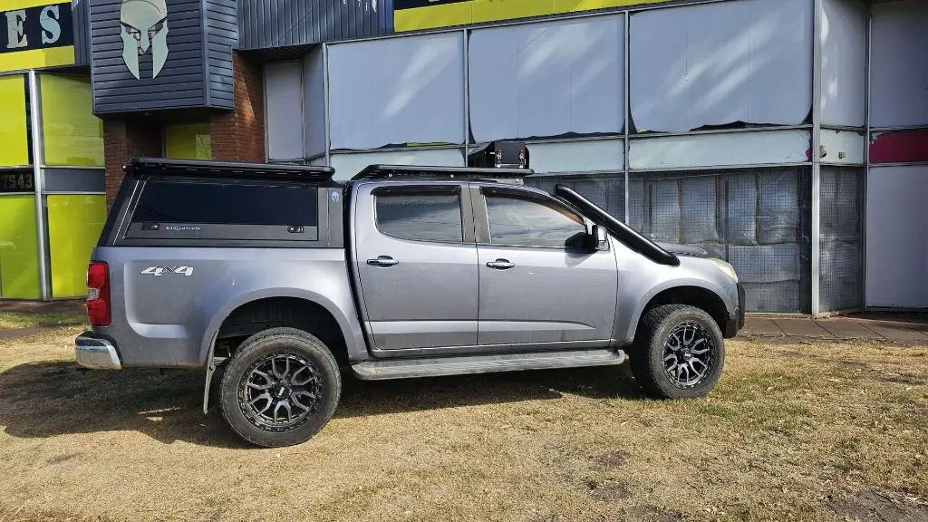 COLORADO - CANOPY - ARMORMAN 4X4 (17).webp