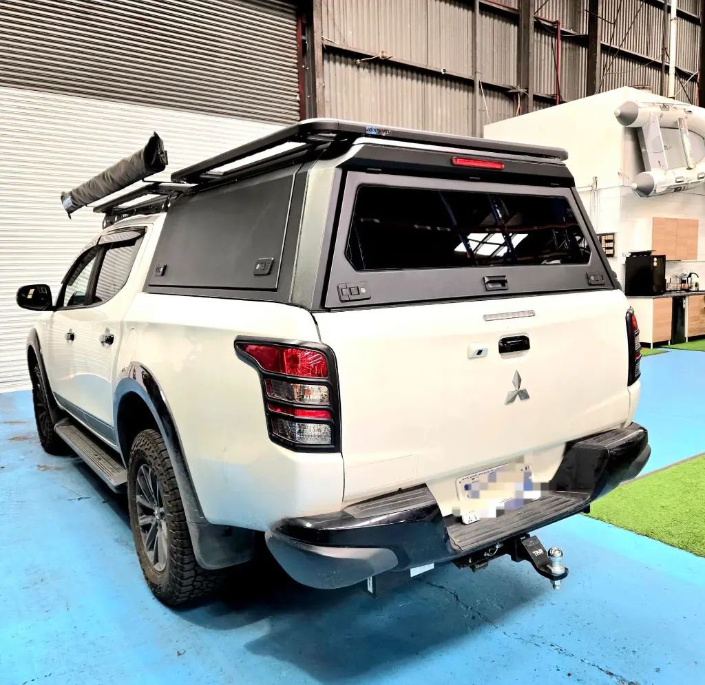 SOLID SIDE CANOPY- MQMR (9).webp