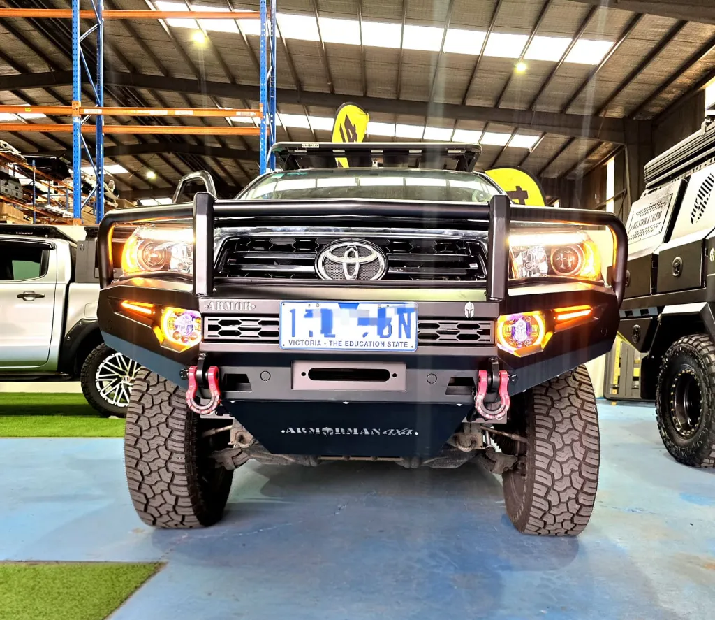 bullbar hilux 15-18 - bushmaster -armorman 4x4 (14).webp
