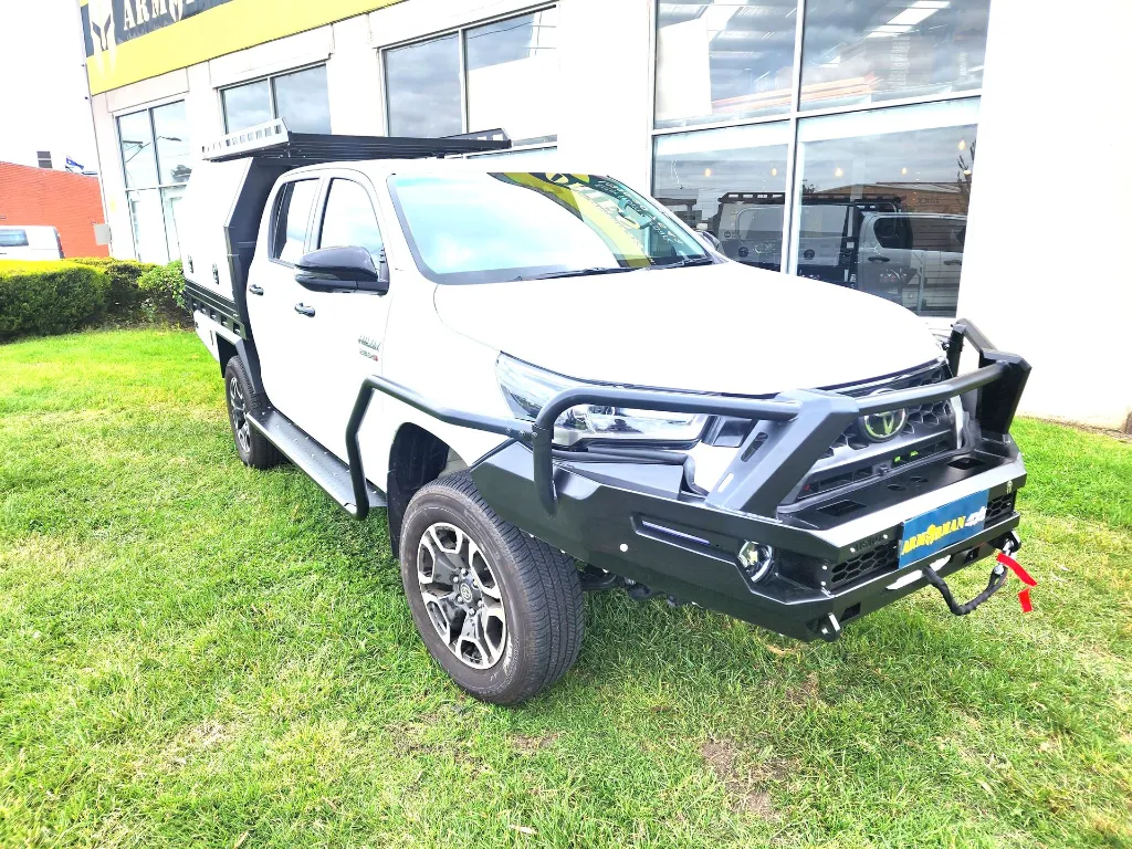 ARMORMAN4X4-BUSHMASTER BULLBAR HILUX 23ON (8).webp