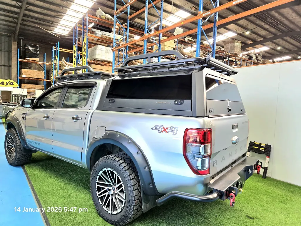 ARMORMAN4X4 SOLID SIDE GLASS TUB CANOPY- RANGER T7T8 (1).webp