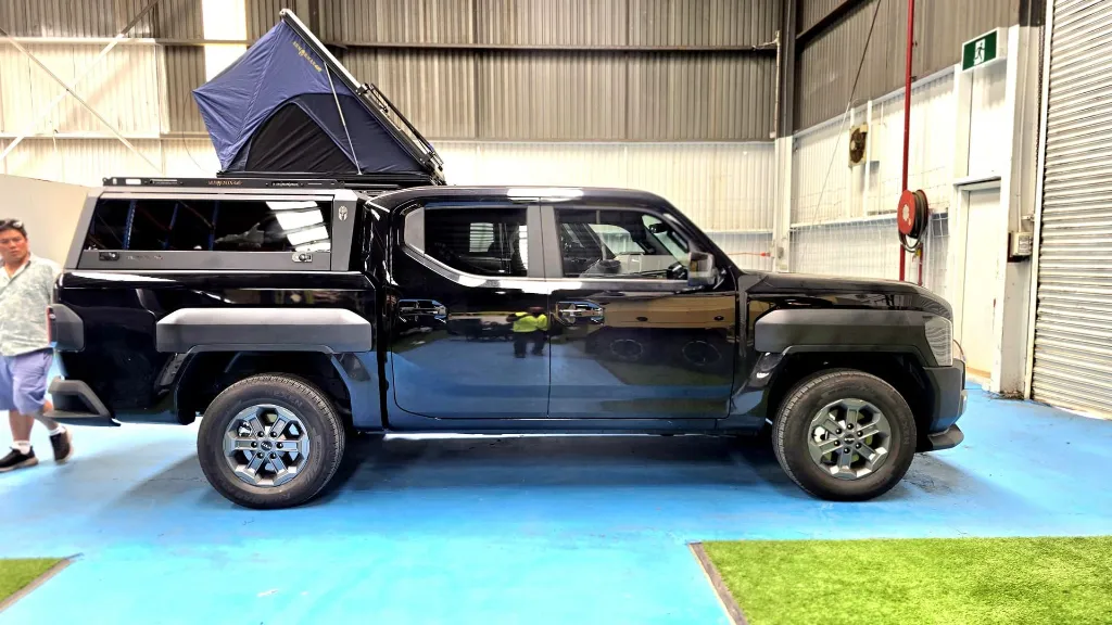 KIA TASMAN CANOPY-ARMORMAN 4X4  (7).webp