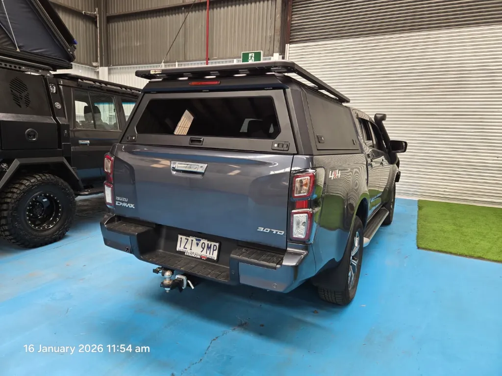 SOLID SIDE CANOPY -D-MAX (4).webp