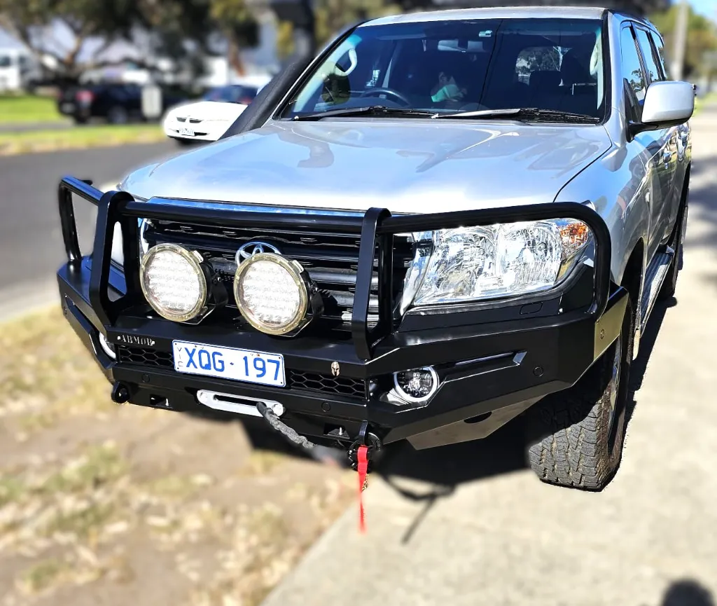 ARMORMAN4X4- BUSHMASTER BULLBAR- LC 200 (6).webp