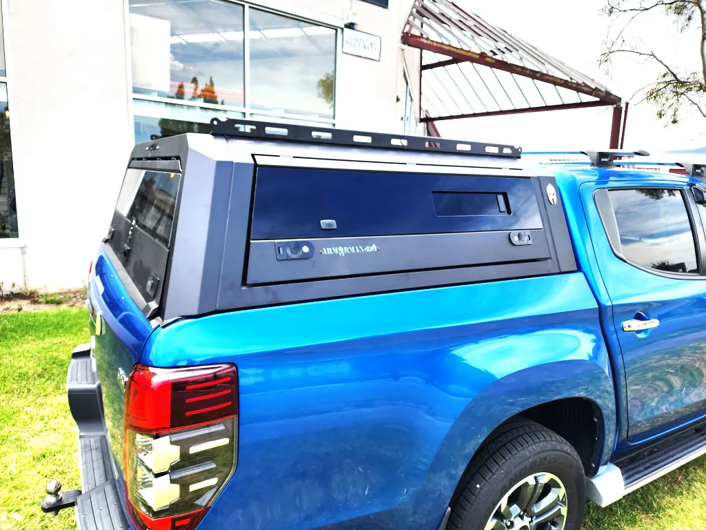 armorman4x4-sliding window tub canopy- mqmr- triton (1).webp