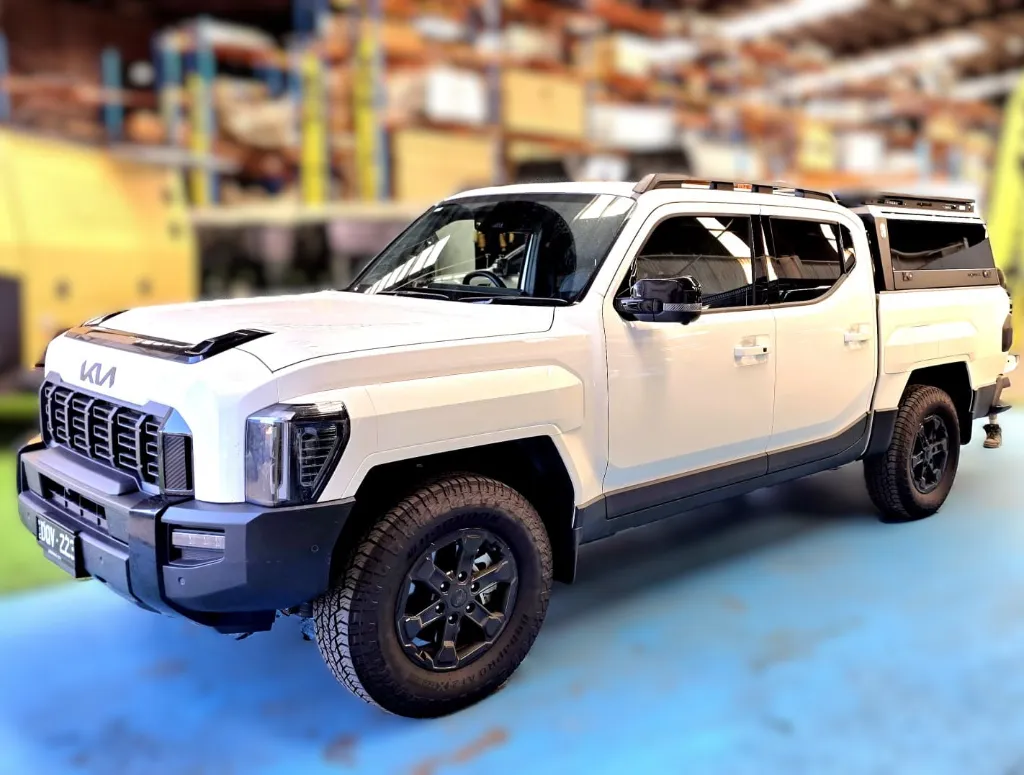 KIA TASMAN CANOPY-ARMORMAN 4X4 (6).webp