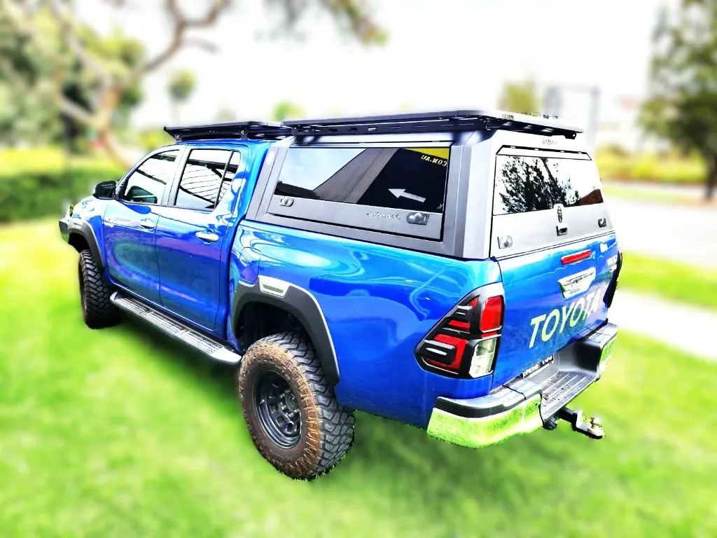 ARMORMAN 4X4-SOLIDE SIDE GLASS TUB CANOPY HILUX (5) - Copy.webp