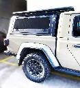 Solid-side-glass-tub-canopy-for-jeep-ARMORMAN4X4-5.webp