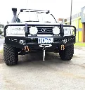 ARMORMAN4X4-BUSHMASTER BULLBAR-LC 100SER (15) copy.webp