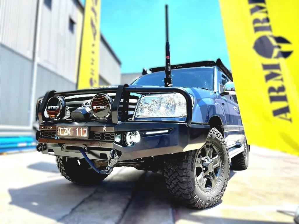 ARMORMAN4X4-BUSHMASTER BULLBAR-LC 100SER (21) copy.webp