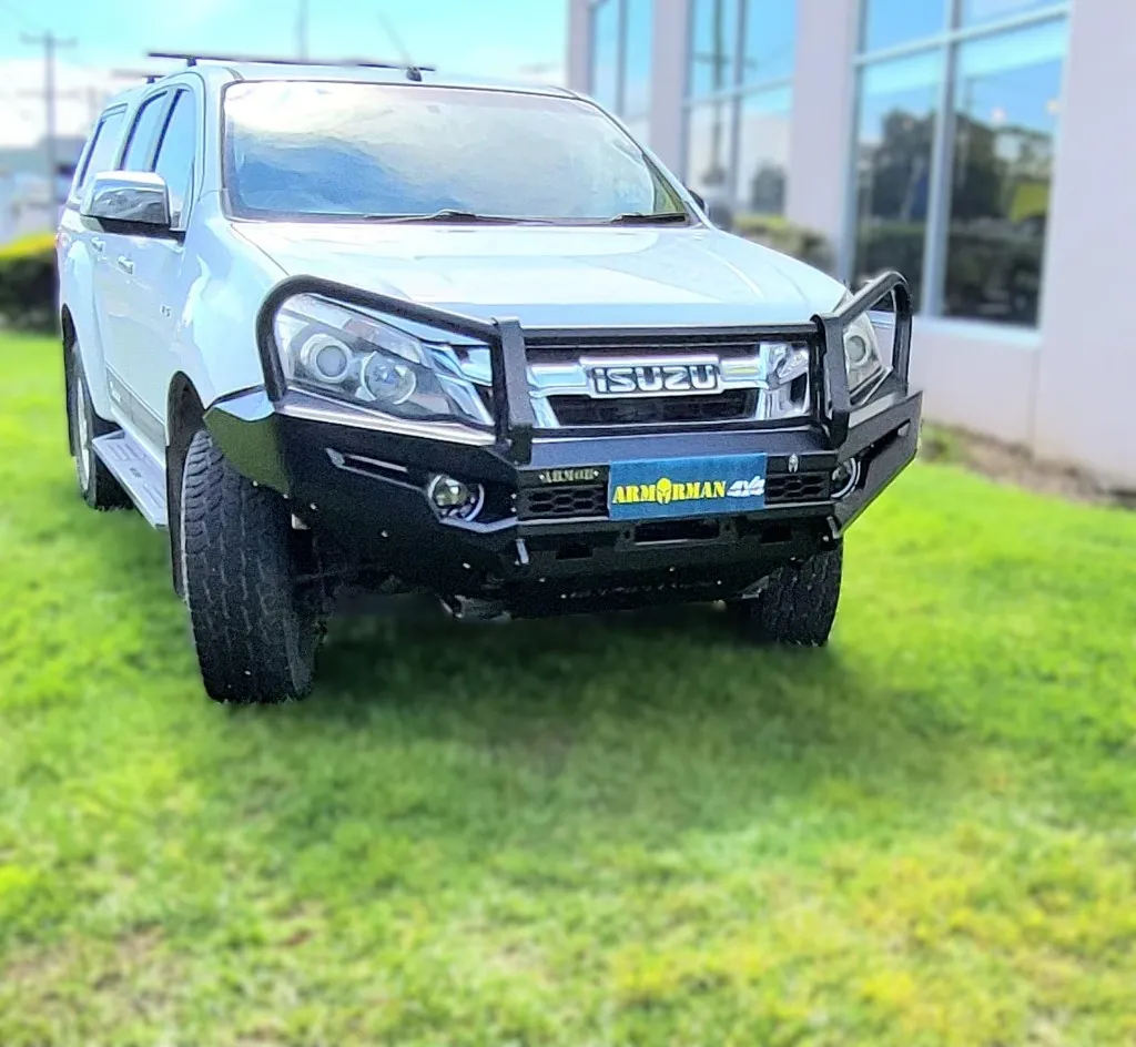 ARMORMAN4X4-BUSHMASTER BULLBAR- 1217 (2)copy.webp