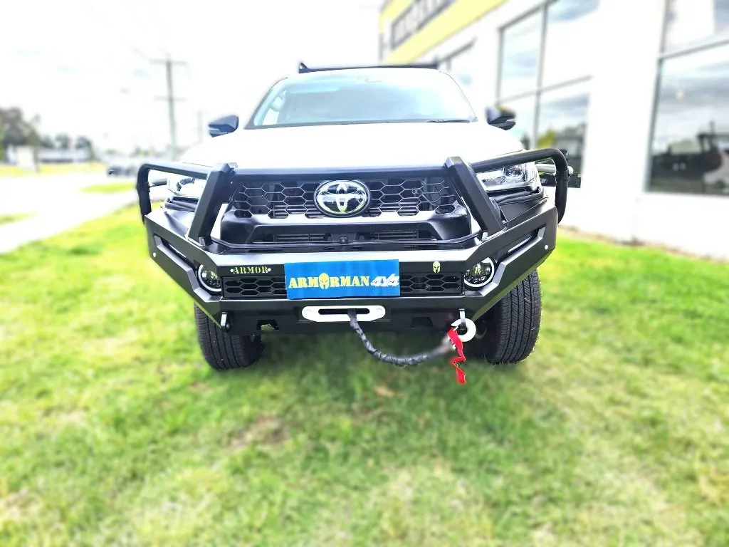 ARMORMAN4X4-BUSHMASTER BULLBAR HILUX 23ON (10)copy.webp