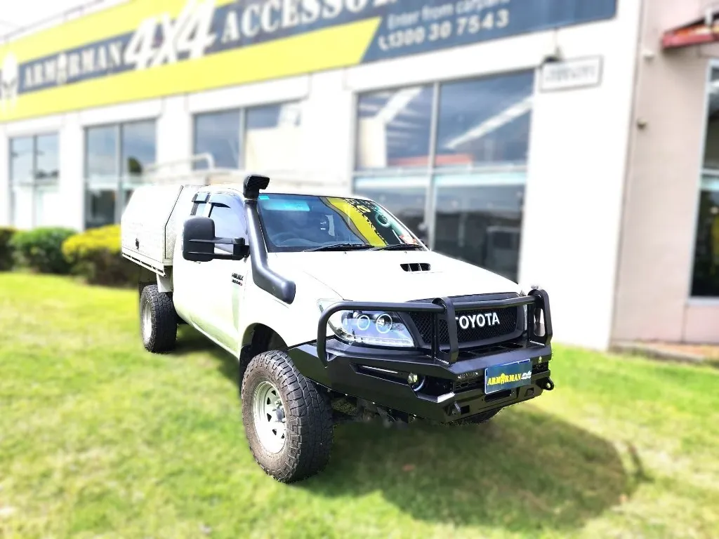ARMORMAN4X4- BUSHMASTER BULLBAR- HILUX0511 (5) copy.webp