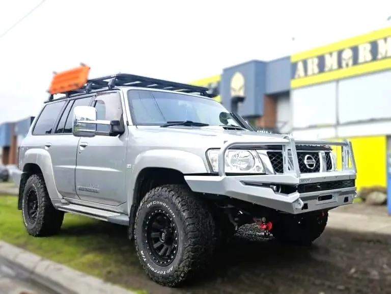 Bushmaster-bull-bar-nissan-patrol-y61-2005-2012-ARMORMAN4X4-1-768x577 copy.webp