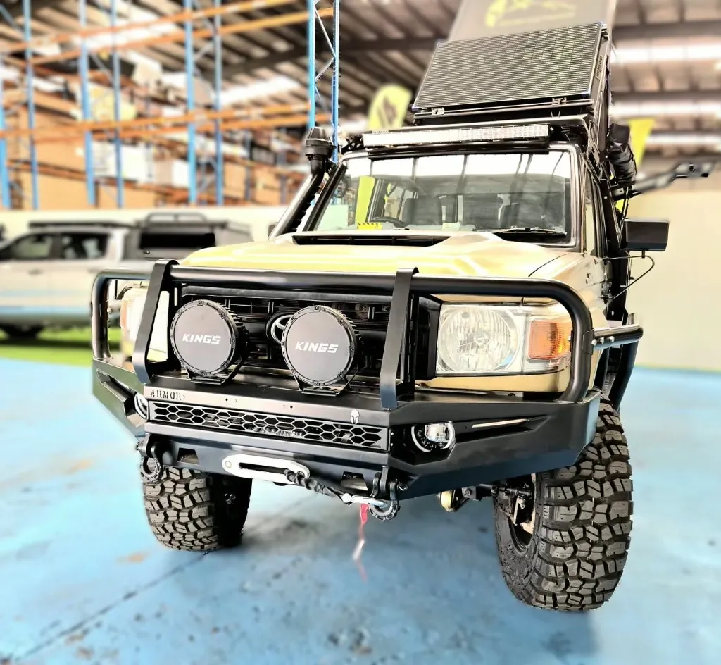 ARMORMAN4X4-BUSHMASTR BULLBAR-LC 79 (17) copy.webp