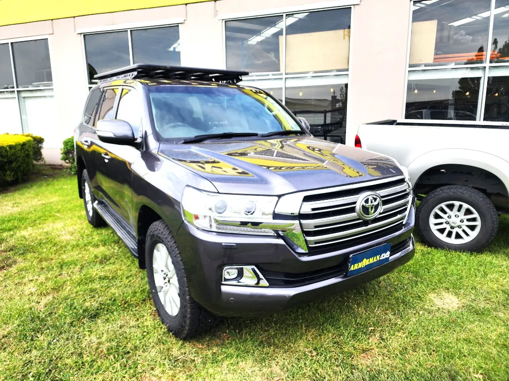 ALUMINIUM ROOF RACK-LC200- ARMORMAN4X4 (2).webp