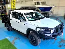 Bull bar for Hilux N90 -2026 (2).webp