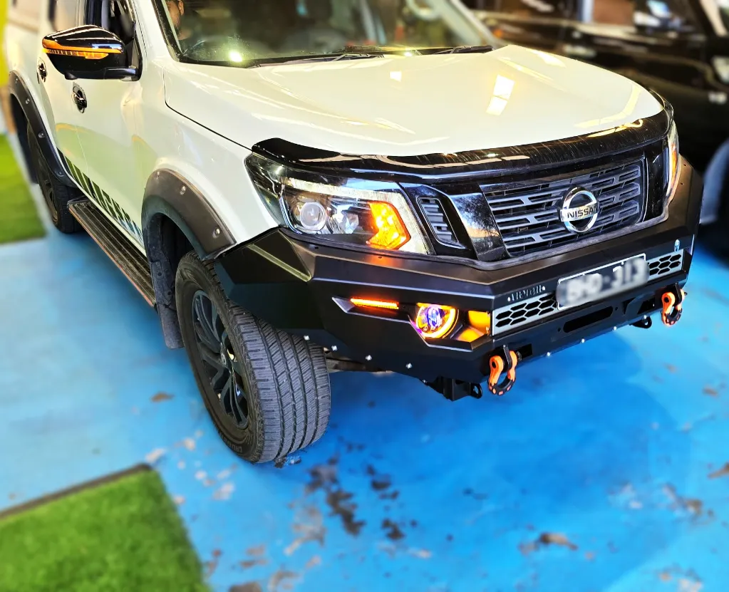 ROAMASTER BULLBAR- NP300-1520 ARMORMAN4X4 (12).webp