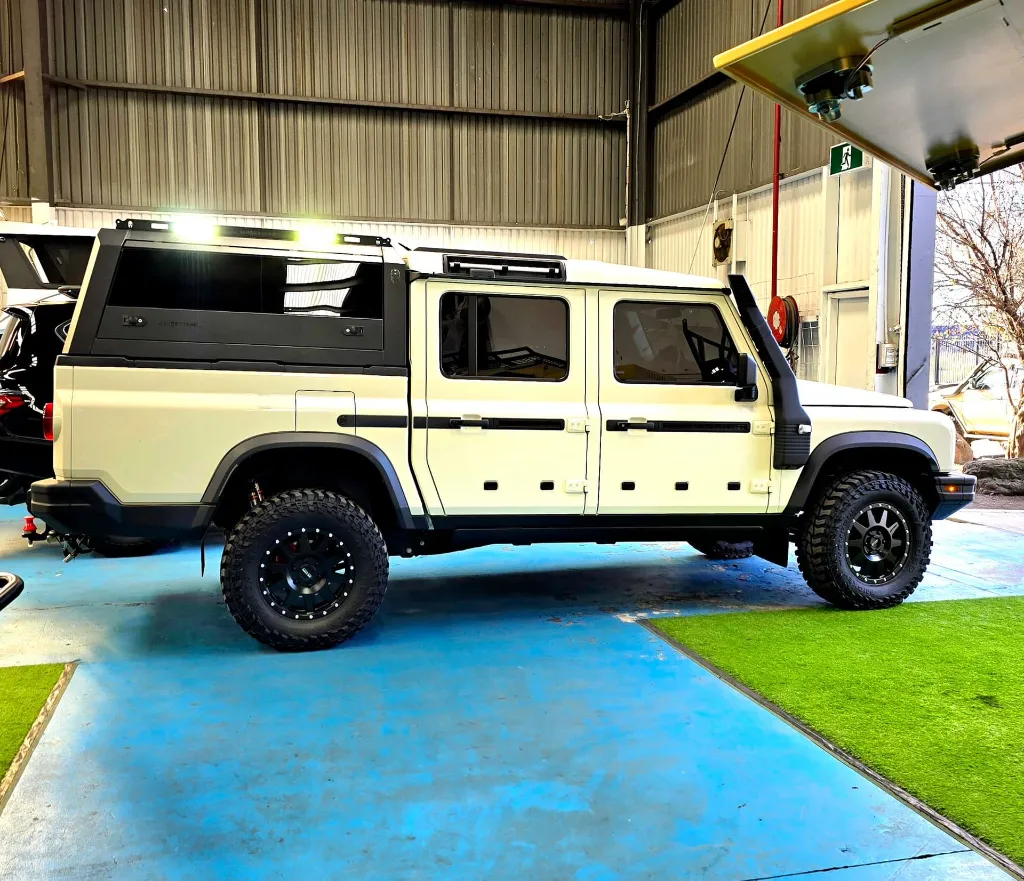 ARMORMAN 4x4 INEOS Grenadier Tub Canopy (16).webp