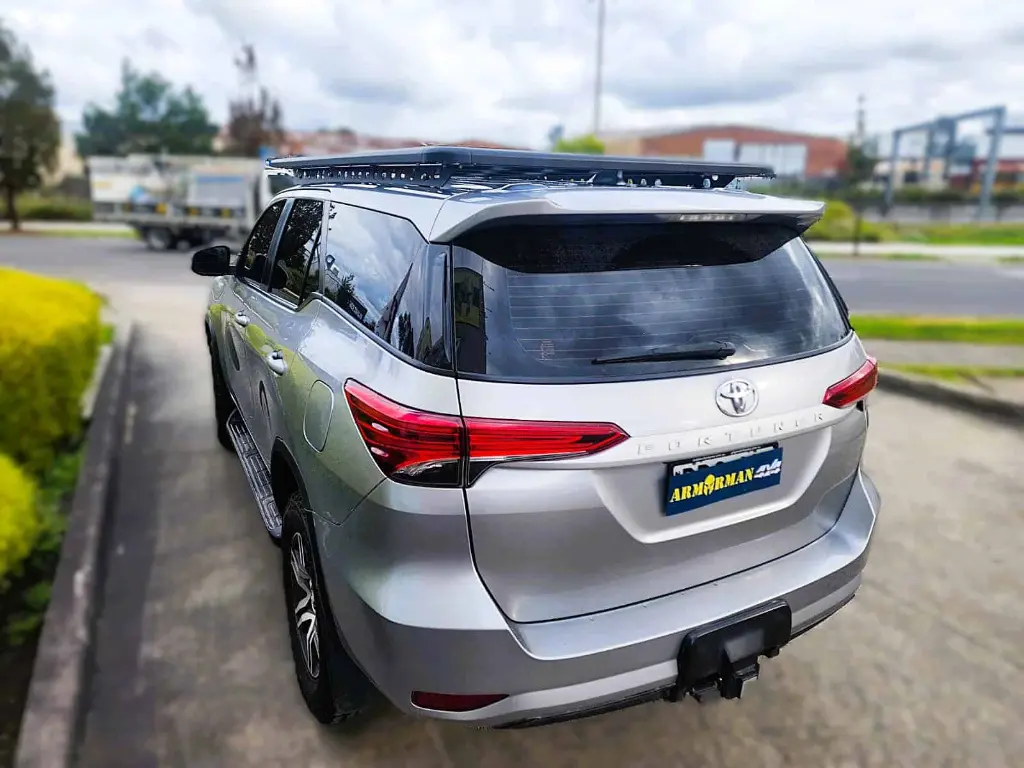 Aluminium-roof-rack-for-Fortuner-ARMORMAN4X4-5.webp