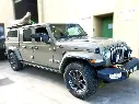 Solid-side-glass-tub-canopy-for-jeep-ARMORMAN4X4-1.webp
