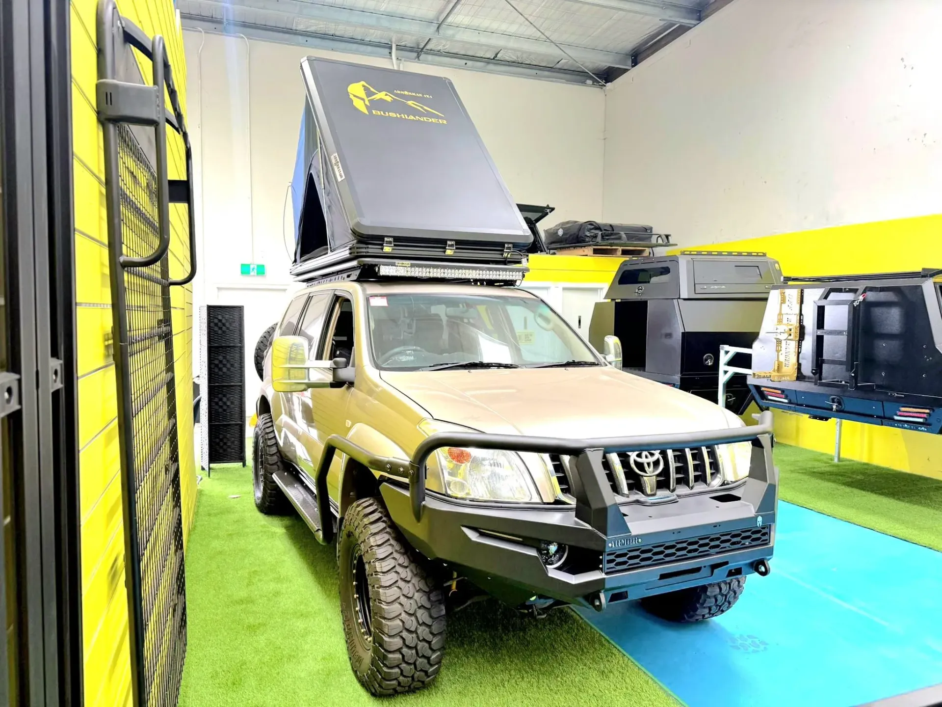 [AM-FBFJ120-0309BM] BUSHMASTER BULLBAR-PRADO 120