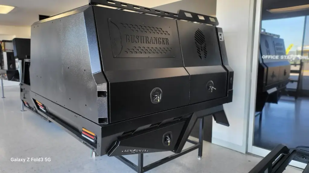 BUSHRANGER ALUMINIUM CANOPY 1730DB