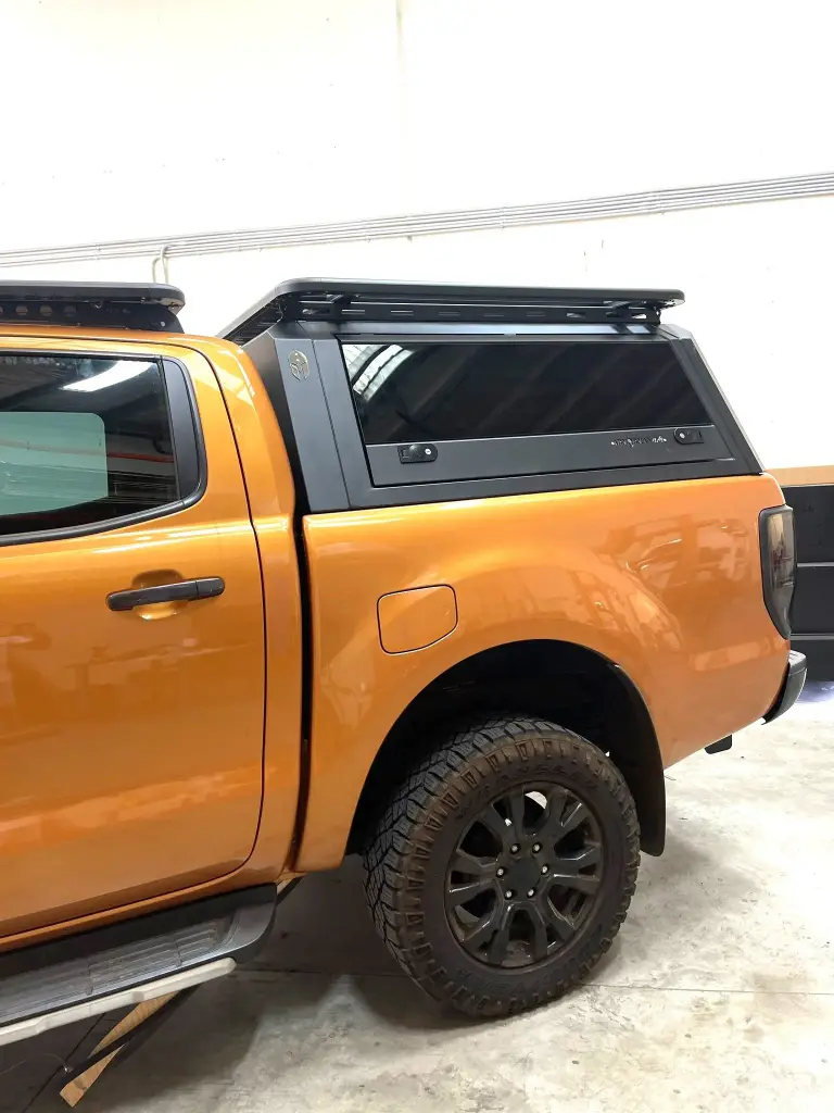 SOLID SIDE ALUMINIUM TUB CANOPY FOR DMAX