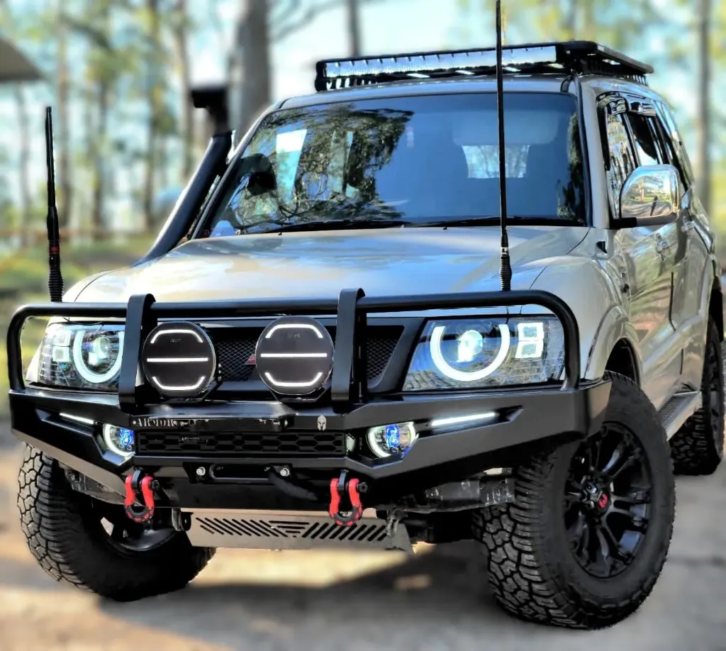BushMaster Bull Bar for Mitsubishi Pajero (2000–2005) | Heavy-Duty Steel 4x4 Protection