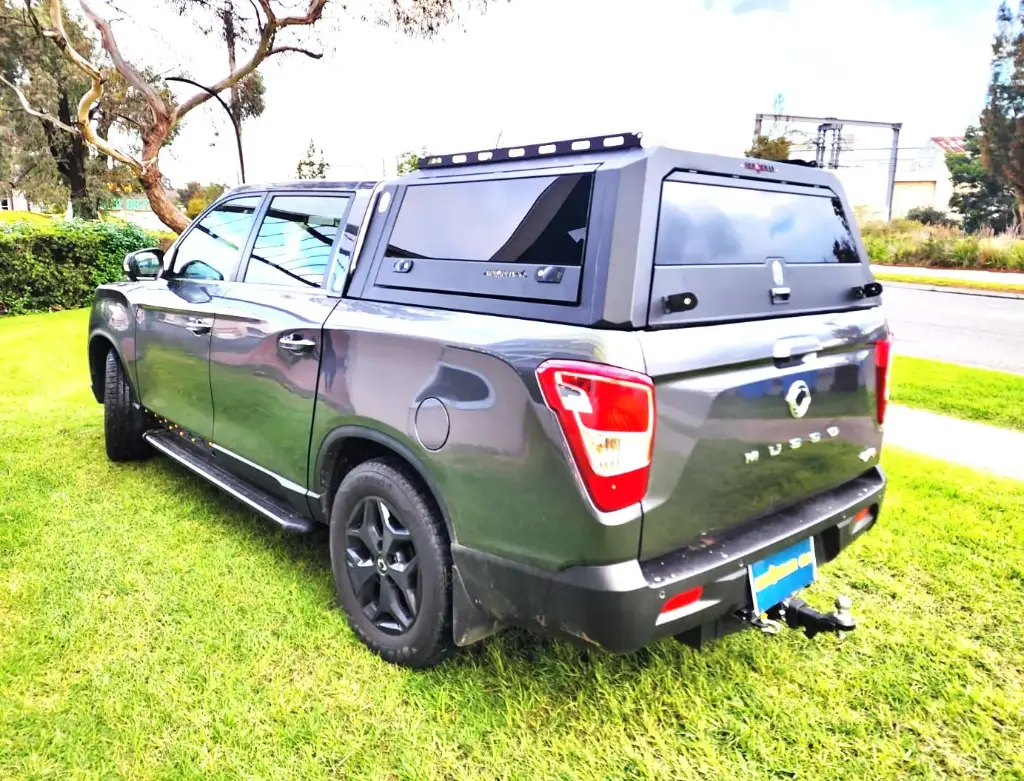 SOLID SIDE GLASS TUB CANOPY-MUSSO SWB