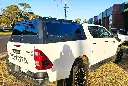 SOLID SIDE GLASS TUB CANOPYHILUXSR5