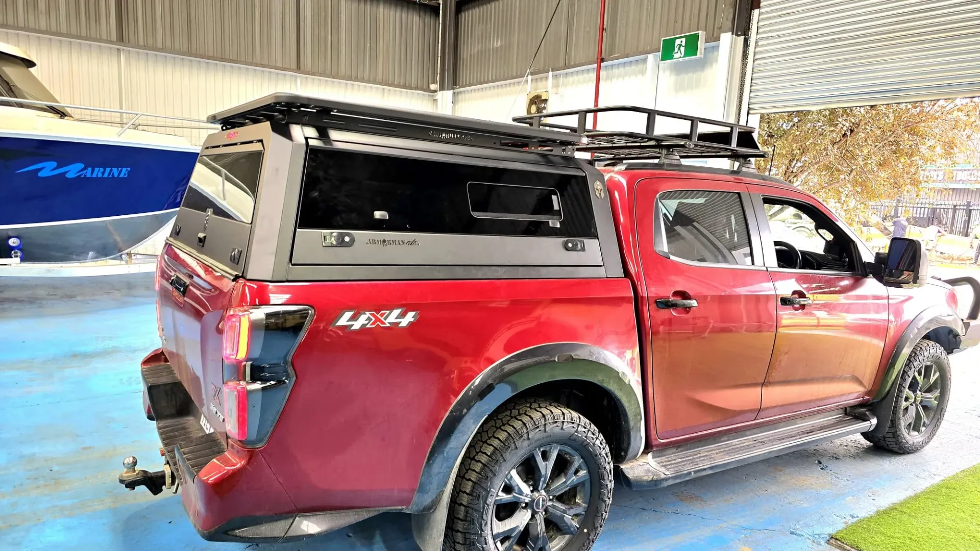 [AM-STUC-SSW-DM] SLIDING SIDE WINDOW TUB CANOPY-D-MAX