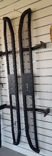 [AM-SSM-HV0511] SIDE STEP- MESH-HILUX VIGO